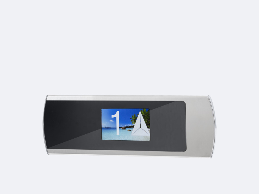 vega-iris-35